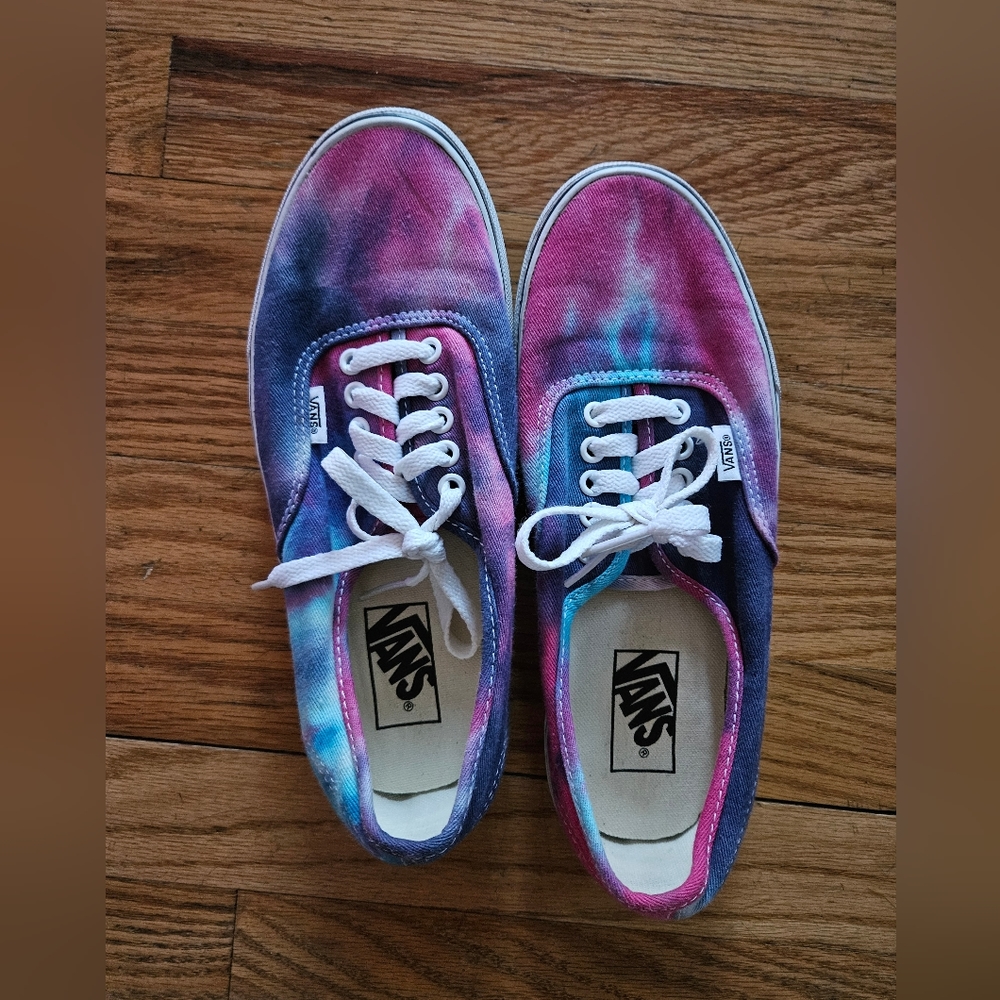 Vans off the wall tie-dye sneakers